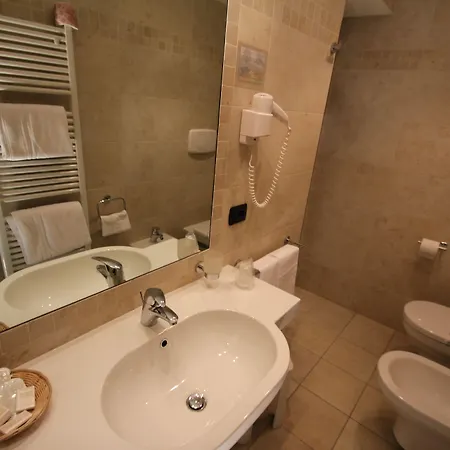 Betania 3* Florence